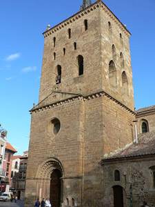 Iglesia de Santa María del Azoague
